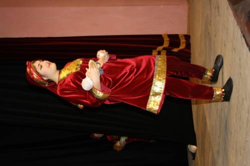 Смотрим спектакль